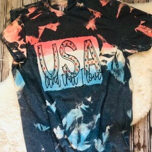 USA “Land That I Love” Gildan Softstyle Tee! Large!